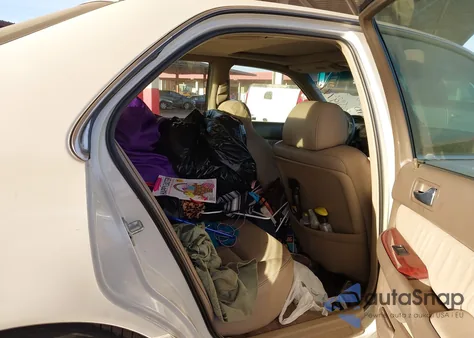 2000 Acura Rl 3.5 z USA, uszkodzony, nr VIN JH4KA9668YC006451